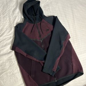 Men’s Nike tech fleece windbreaker